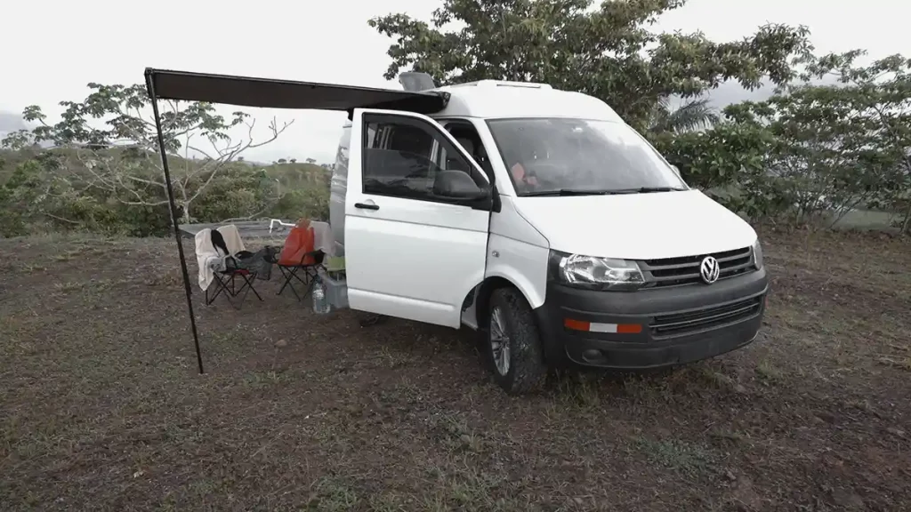 Campervan Transporter T5 Vista frontal